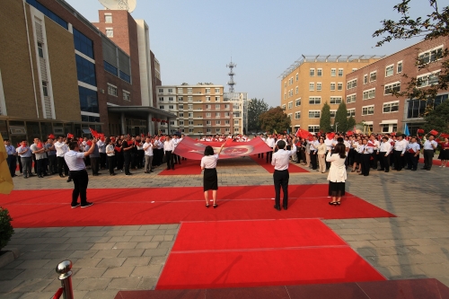 《我和我的祖国》快闪活动